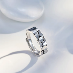 Minimalist Open Silver Ring - a chic designer piece with a high-end feel, suitable as a thumb or index ring. This silver band is versatile for both men and women, making it perfect as a couple’s ring.